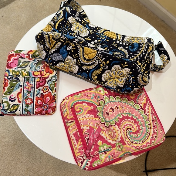 Purse,wallet and wrist wallet - Picture 2 of 9